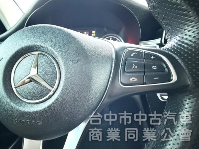 2019年 M-Benz GLC 220d 4MATIC 柴油 總代理 原鈑件 環景影像 電動座椅 豪華大空間運動休旅車