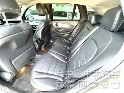 2019年 M-Benz GLC 220d 4MATIC 柴油 總代理 原鈑件 環景影像 電動座椅 豪華大空間運動休旅車