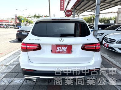2019年 M-Benz GLC 220d 4MATIC 柴油 總代理 原鈑件 環景影像 電動座椅 豪華大空間運動休旅車