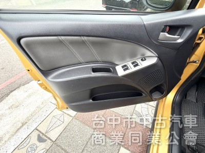 2014年 Mitsubishi Colt Plus 1.5 豪華型 恆溫空調 I-Key 倒車顯影 都會小型休旅首選