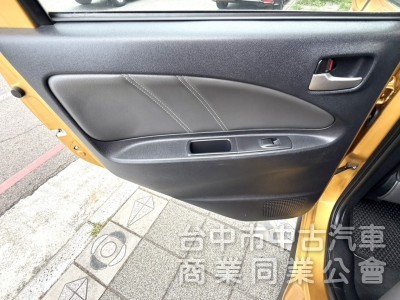 2014年 Mitsubishi Colt Plus 1.5 豪華型 恆溫空調 I-Key 倒車顯影 都會小型休旅首選