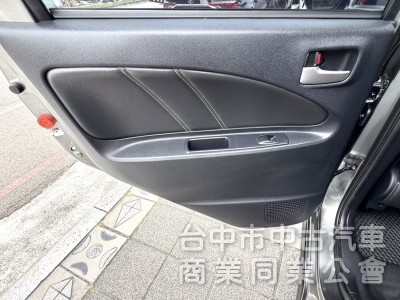 2022年 Mitsubishi Colt Plus 1.5 輕鬆型僅跑2萬公里 I-KEY 電尾門 城市優質代步小休旅