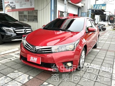 2015年 Toyota Altis 1.8 經典版 原鈑件 只跑7萬 恆溫 定速 升級9吋安卓機及配件 通勤族代步首選