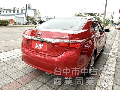 2015年 Toyota Altis 1.8 經典版 原鈑件 只跑7萬 恆溫 定速 升級9吋安卓機及配件 通勤族代步首選