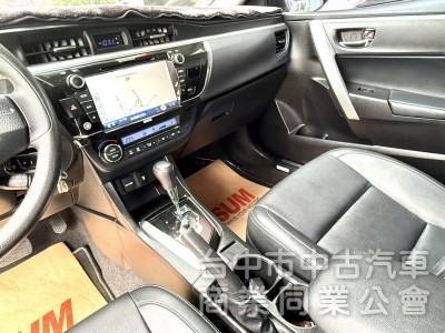 2015年 Toyota Altis 1.8 經典版 原鈑件 只跑7萬 恆溫 定速 升級9吋安卓機及配件 通勤族代步首選