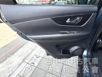 2023年 Nissan  X-Trail 2.0 智行版 原鈑件 ACC跟車 電尾門 環景影像 國產最大氣休旅車首選
