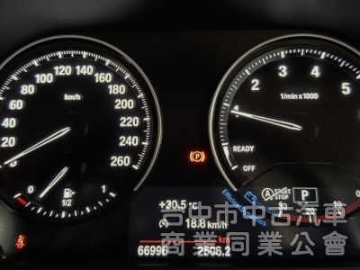 2020年式 BMW  X2 sDrive 18i M-Sport 總代理 原鈑件 僅跑6萬 稀有釋出 德系進口跨界休旅