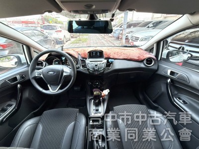 2015年 FORD Fiesta 1.0  S版 運動型 原鈑件 渦輪加持 恆溫空調 I-Key  城市優質代步小車
