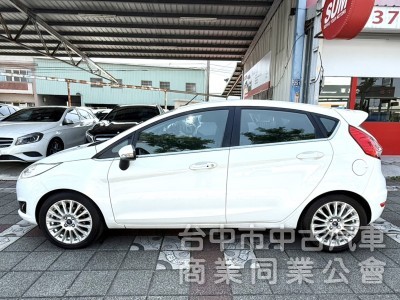 2015年 FORD Fiesta 1.0  S版 運動型 原鈑件 渦輪加持 恆溫空調 I-Key  城市優質代步小車