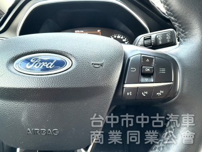 2019年 Ford Focus 5D 時尚經典型 1.5渦輪 原鈑件 僅跑5萬公里  市場最夯的五門小鋼砲