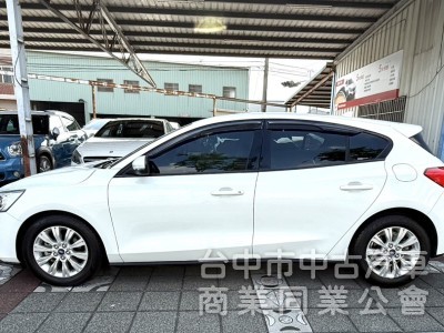 2019年 Ford Focus 5D 時尚經典型 1.5渦輪 原鈑件 僅跑5萬公里  市場最夯的五門小鋼砲