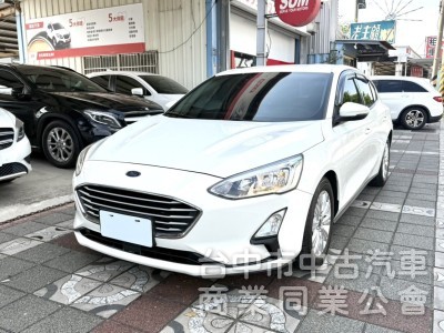 2019年 Ford Focus 5D 時尚經典型 1.5渦輪 原鈑件 僅跑5萬公里  市場最夯的五門小鋼砲