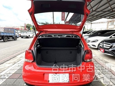 2014年 福斯 POLO HB 1.6 CL 原鈑件 升級大螢幕安卓機 好開省油 小資女的最佳時尚代步小車