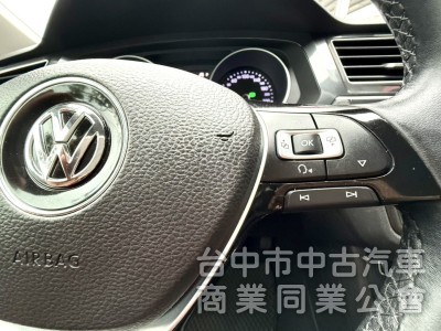 2017年 福斯 Tiguan 280 TSI Smartline  1.4 渦輪 原鈑件 大空間大馬力 新世代運動休旅