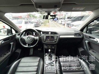 2017年 福斯 Tiguan 280 TSI Smartline  1.4 渦輪 原鈑件 大空間大馬力 新世代運動休旅