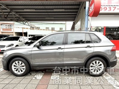 2017年 福斯 Tiguan 280 TSI Smartline  1.4 渦輪 原鈑件 大空間大馬力 新世代運動休旅