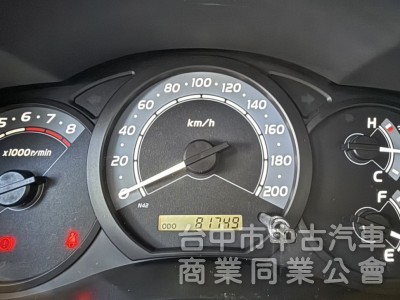 2012年 TOYOTA INNOVA 2.0 自排 J版 原鈑件 只跑8萬公里 衛星導航 加裝皮椅 鋁圈 客貨兩用車