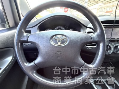 2012年 TOYOTA INNOVA 2.0 自排 J版 原鈑件 只跑8萬公里 衛星導航 加裝皮椅 鋁圈 客貨兩用車