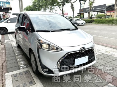 2022年 Toyota Sienta 5人座 1.8 豪華+版 原鈑件 I-Key 恆溫 電動側滑門 國產跨界休旅車