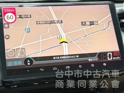 2017年式 Honda HR-V 1.8 頂級S版 原鈑件 僅跑5萬公里 加裝環景系統 適合在都市穿梭跨界輕休旅