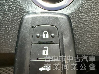 2023年 Toyota Altis 1.8 尊爵版 原鈑件 里程3萬 ACC I-Key 定速 車道偏離 熱門房車首選