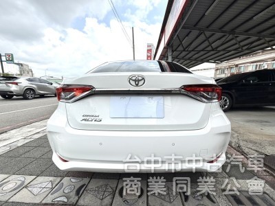 2023年 Toyota Altis 1.8 尊爵版 原鈑件 里程3萬 ACC I-Key 定速 車道偏離 熱門房車首選