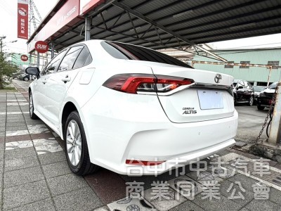 2023年 Toyota Altis 1.8 尊爵版 原鈑件 里程3萬 ACC I-Key 定速 車道偏離 熱門房車首選