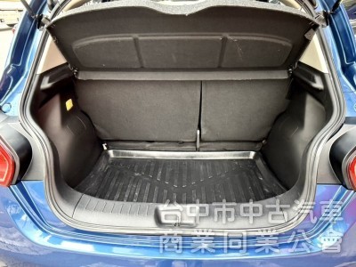 2015年 Nissan TIIDA 5D 1.6 豪華影音版 原鈑件 恆溫 I-Key 盲點偵測 大空間大省油好代步