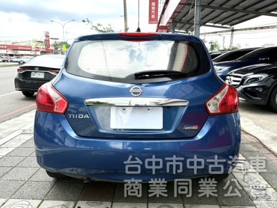 2015年 Nissan TIIDA 5D 1.6 豪華影音版 原鈑件 恆溫 I-Key 盲點偵測 大空間大省油好代步