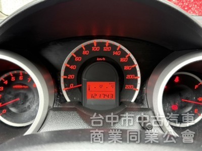 2012年 Honda Fit  1.5 VTi-S 原鈑件 恆溫空調 定速巡航 換檔撥片 日常通勤代步 實用小車首選 