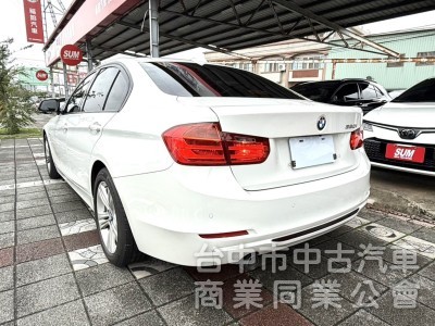 2013年 BMW Sedan 320i Sport 總代理 一手車 原鈑件 雙區恆溫 雙前座跑車座椅 免百萬 輕鬆入主