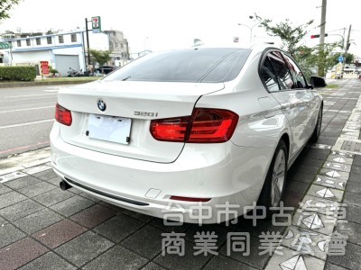 2013年 BMW Sedan 320i Sport 總代理 一手車 原鈑件 雙區恆溫 雙前座跑車座椅 免百萬 輕鬆入主