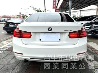 2013年 BMW Sedan 320i Sport 總代理 一手車 原鈑件 雙區恆溫 雙前座跑車座椅 免百萬 輕鬆入主