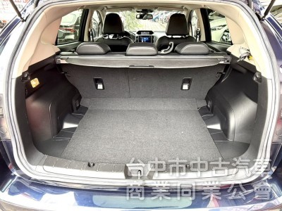 2017年 SUBARU impreza 5D 1.6 i-S 原鈑件 恆溫 天窗 駕駛座電動椅 日系舒適安全掀背神車