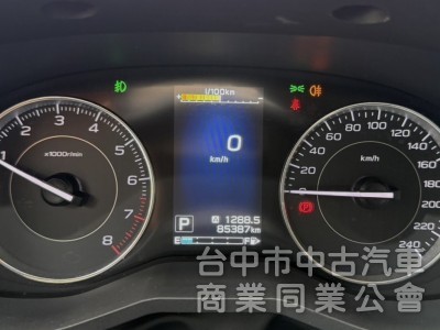 2017年 SUBARU impreza 5D 1.6 i-S 原鈑件 恆溫 天窗 駕駛座電動椅 日系舒適安全掀背神車