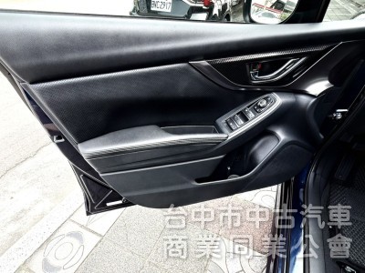 2017年 SUBARU impreza 5D 1.6 i-S 原鈑件 恆溫 天窗 駕駛座電動椅 日系舒適安全掀背神車