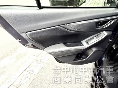 2017年 SUBARU impreza 5D 1.6 i-S 原鈑件 恆溫 天窗 駕駛座電動椅 日系舒適安全掀背神車
