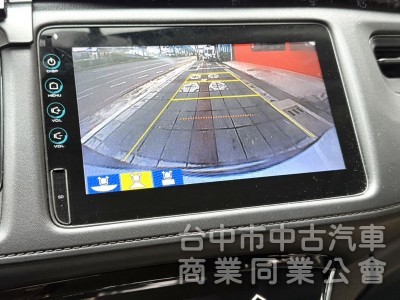 2017年 Honda HR-V 1.8 頂級S版 原鈑件 恆溫空調 I-Key 換檔撥片 靈活大空間 居家小休旅首選
