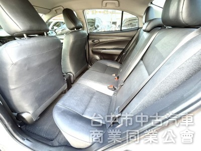 2021年 Toyota Vios 1.5 經典版 原鈑件 僅跑1萬公里 適合家庭 日常通勤代步的安心首選