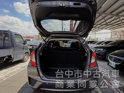 2016年 Honda FIT 1.5 S版 恆溫空調 換檔撥片 定速 安卓大螢幕 超人氣小車 首購族小家庭代步首選