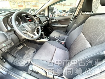 2016年 Honda FIT 1.5 S版 恆溫空調 換檔撥片 定速 安卓大螢幕 超人氣小車 首購族小家庭代步首選