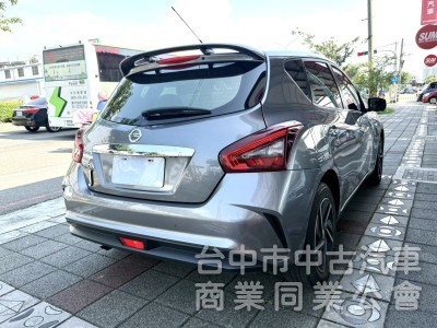 2021年 Nissan TIIDA 5D 1.6  J智能360版 原鈑件 環景 I-Key 定速 恆溫 都會時尚小車