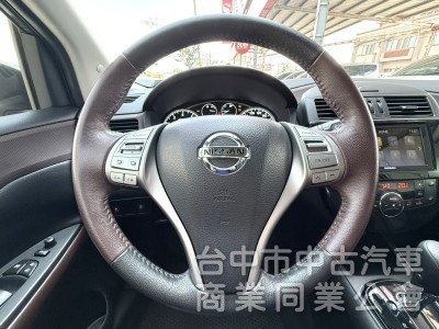 2021年 Nissan TIIDA 5D 1.6  J智能360版 原鈑件 環景 I-Key 定速 恆溫 都會時尚小車
