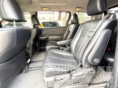 2013年 Toyota Previa 2.4 頂級豪華版 原鈑件 僅跑7萬 全景天窗 電動座椅 日系進口7人座MPV