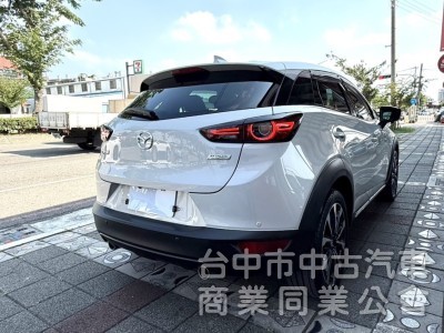 2019年 Mazda CX-3 2.0 SKY-G 旗艦型 原鈑件 里程僅3萬公里 升級環景影音系統 日系跨界潮旅