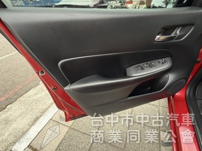 2021年 Honda FIT 1.5 汽油版 恆溫空調 ACC跟車 換檔撥片 定速 日系新版質感掀背小車
