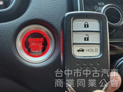2019年 Honda CR-V 1.5 頂級S版 原鈑件 全景天窗 ACC跟車 電動尾門 高規超滿配備 運動休旅王者