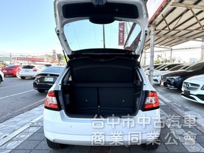 2016年 SKODA Fabia 1.2 TSI 原鈑件 僅跑5萬公里 I-Key 定速 渦輪增壓 歐系時尚掀背小車