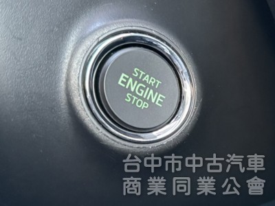 2016年 SKODA Fabia 1.2 TSI 原鈑件 僅跑5萬公里 I-Key 定速 渦輪增壓 歐系時尚掀背小車