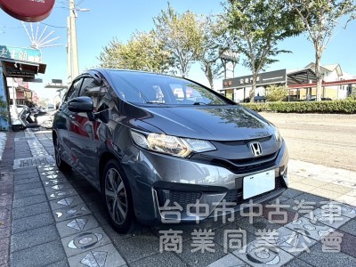 2015年 Honda Fit 1.5 VTi-S 認證車 恆溫 換檔撥片 定速 影音 都會靈巧代步小車